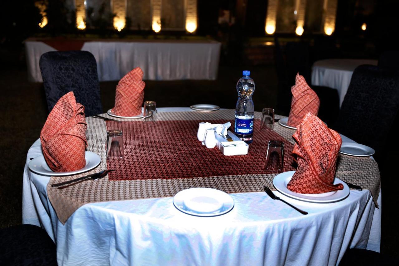 Ambassador Suites & Hotel Islamabad Buitenkant foto